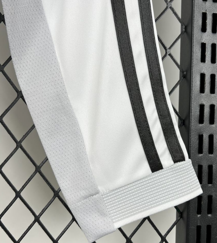 2025/2026 Long Sleeves Real Madrid Home
