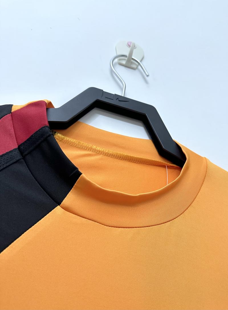 2005-2006 Retro Roma Home
