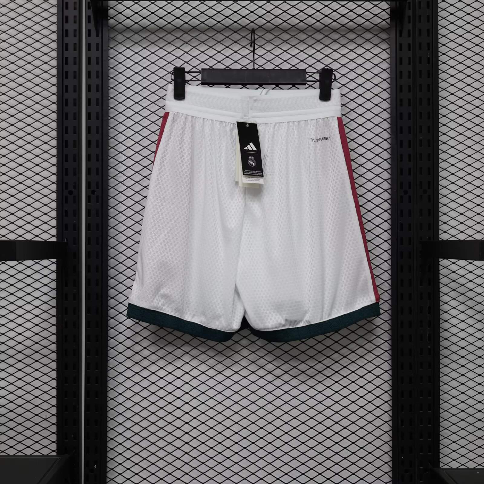 2026/2027 Player Version Real Madrid Home Shorts 1:1 Thai Quality