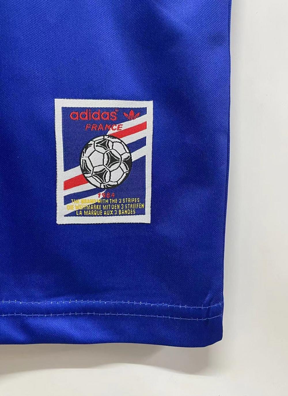 1984 Retro France Home