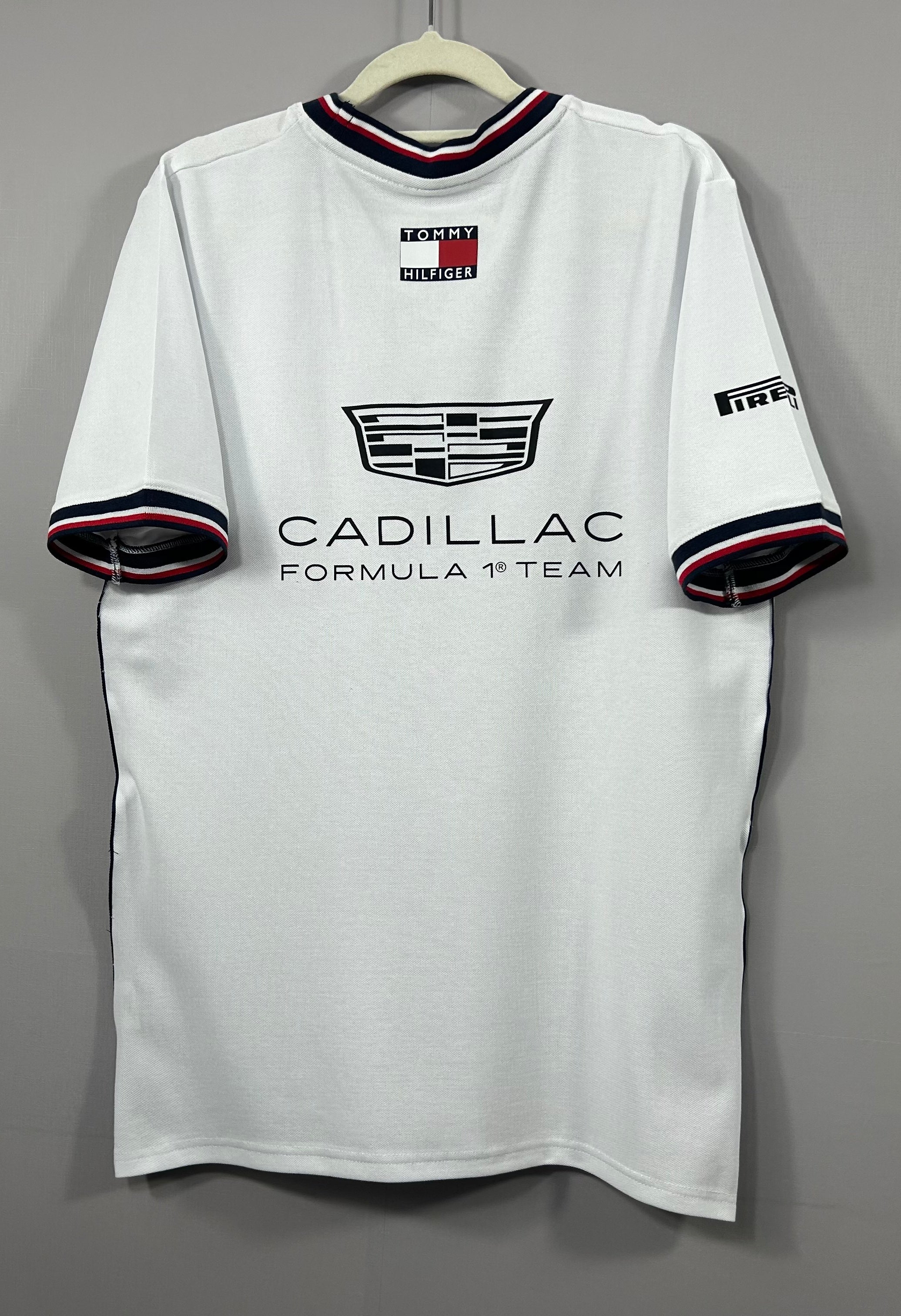 cadillac-2026-f1-racing-suit-p2209264