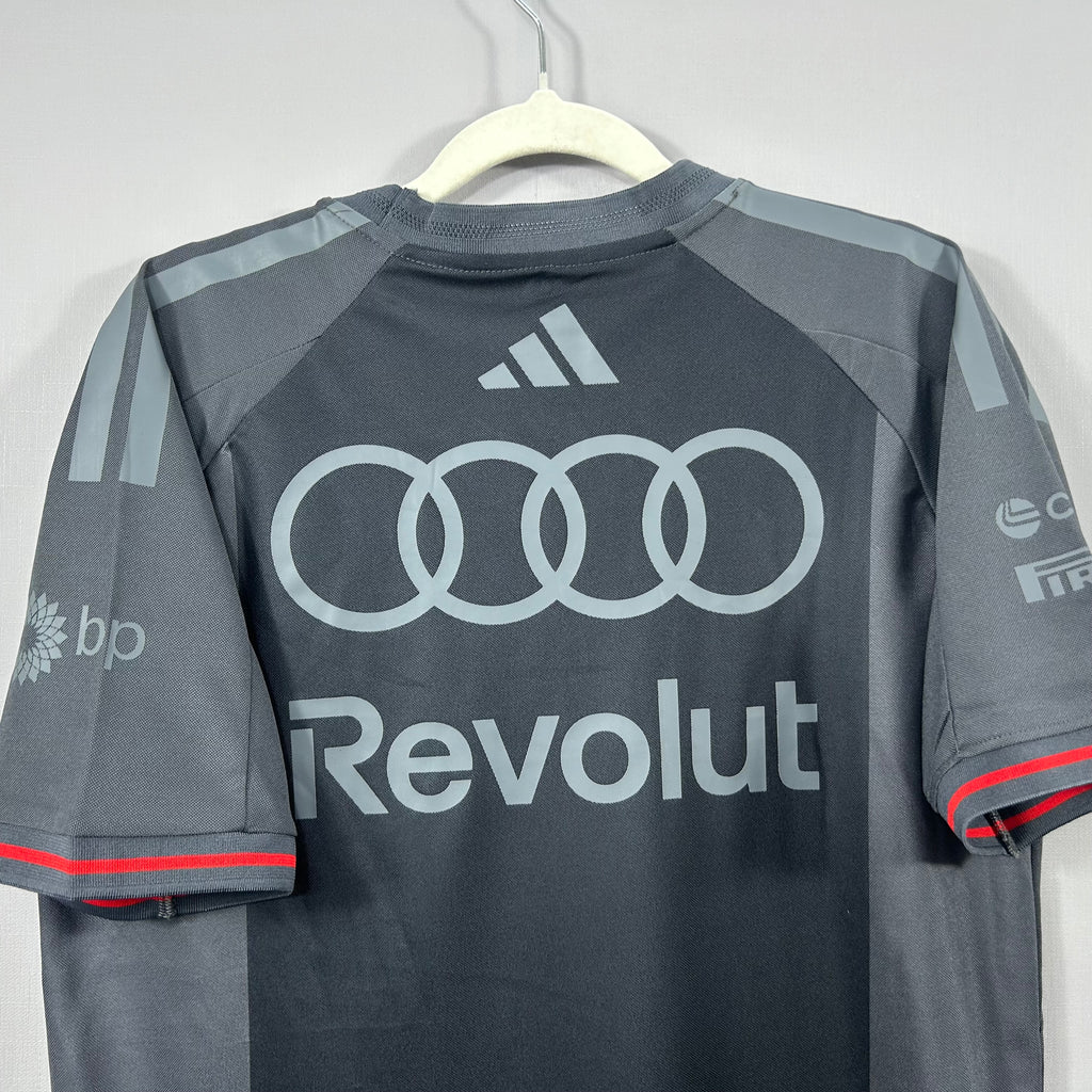 audi-2026-f1-suit-p2209133