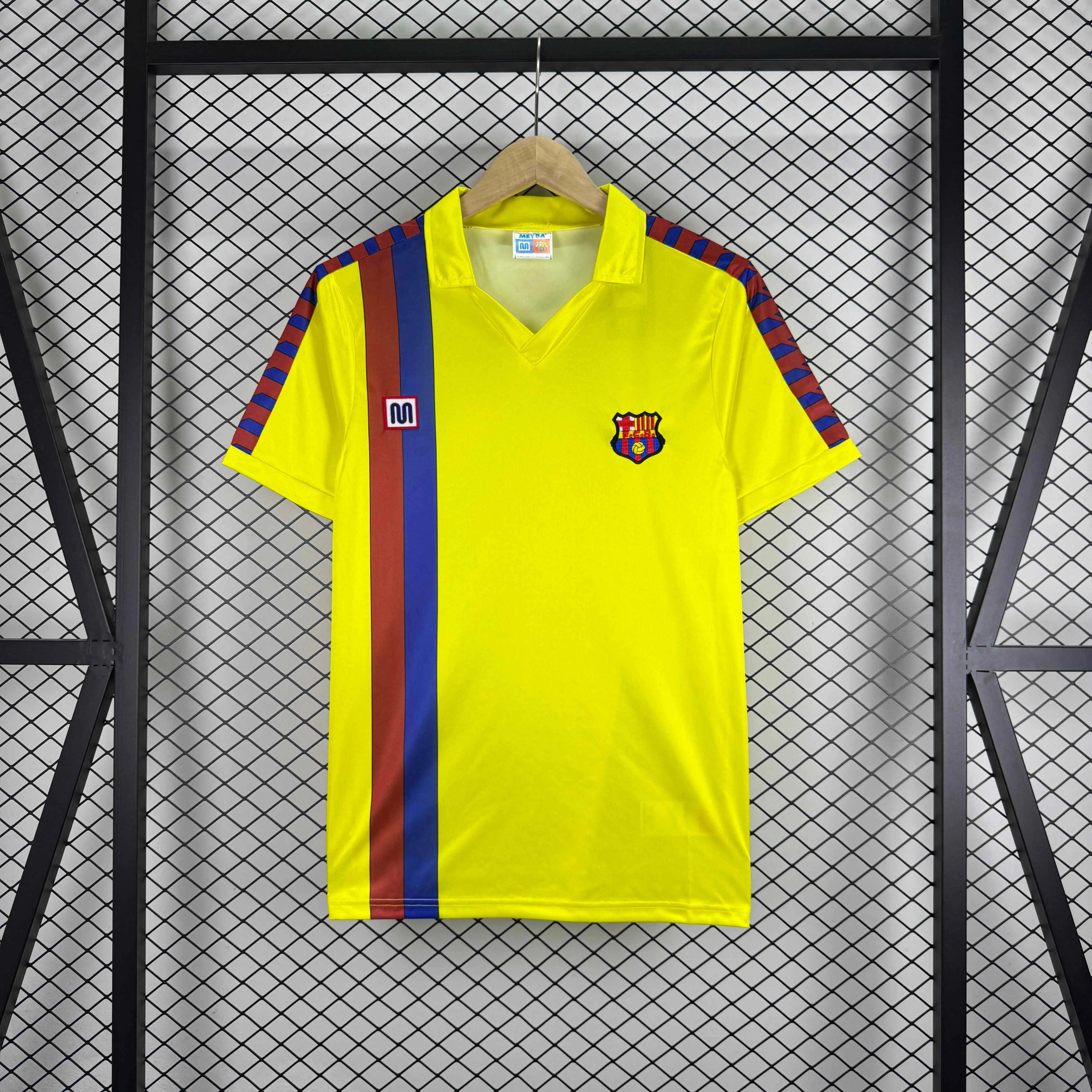 1982/1984 Retro Barcelona Away