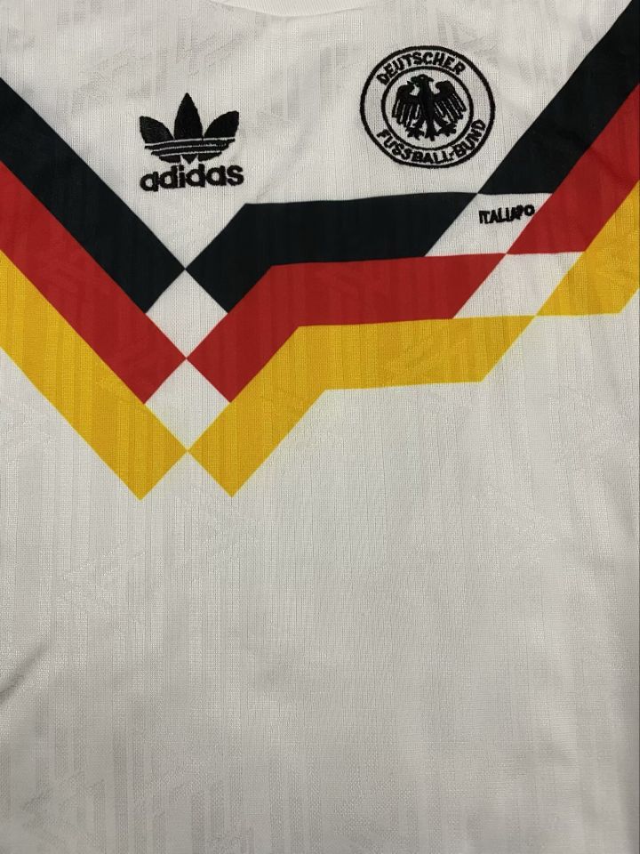 1990 Retro Germany Home