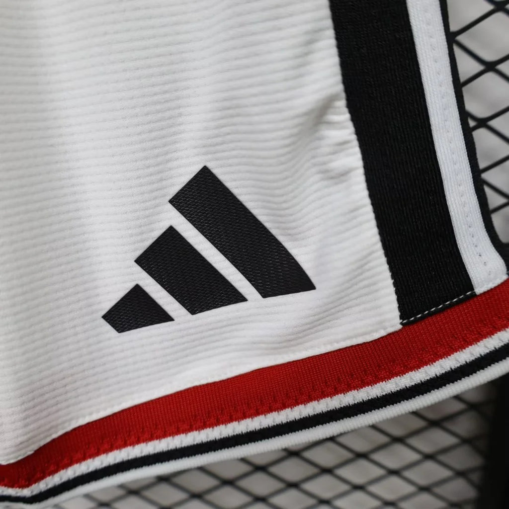 2026/2027 Player Version Manchester United Home Shorts 1:1 Thai Quality