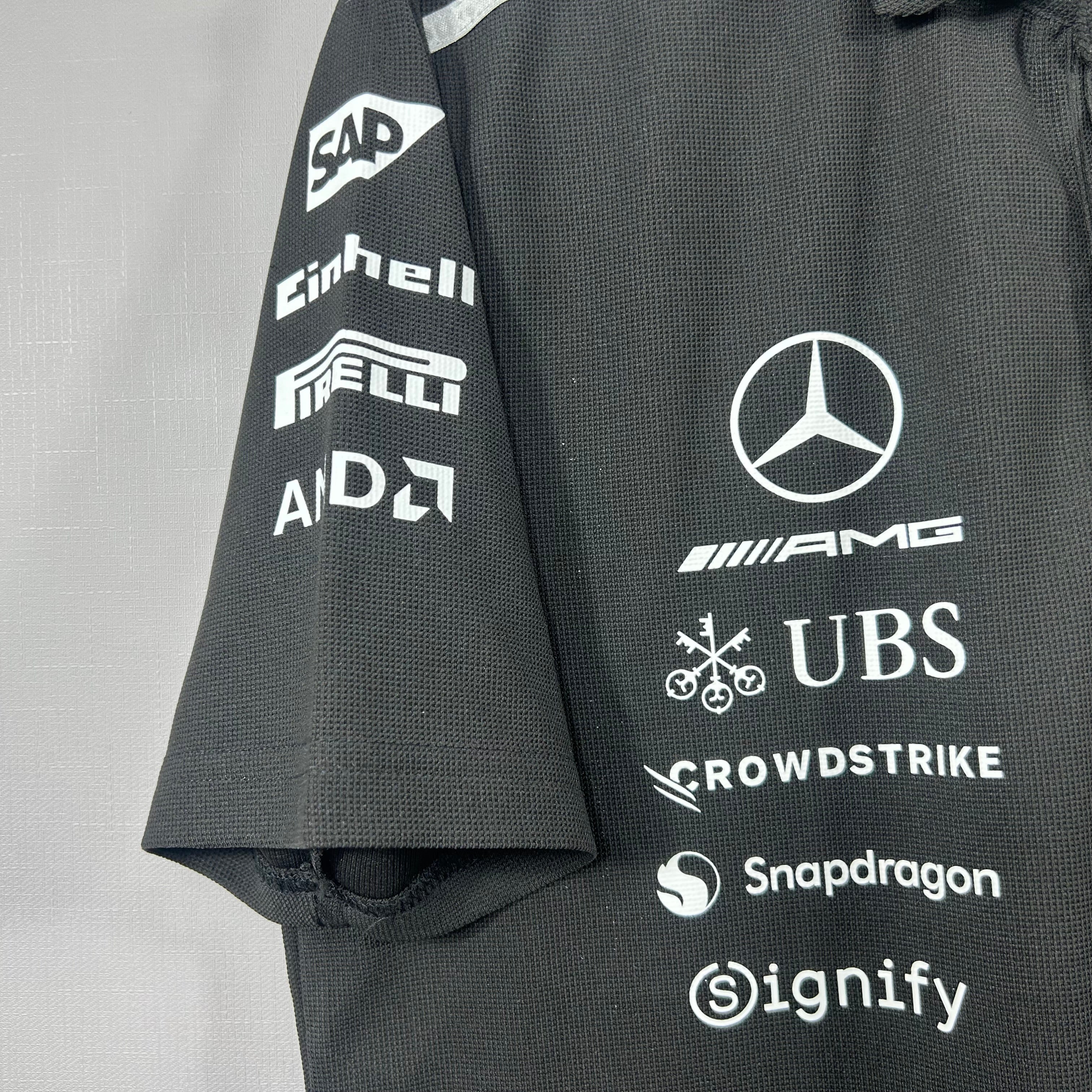 mercedes-2026-f1-racing-suit-p2209322