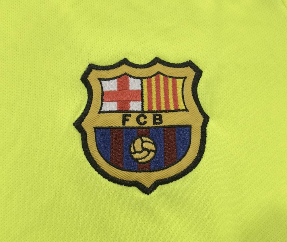 2005/2006 Retro Barcelona Away