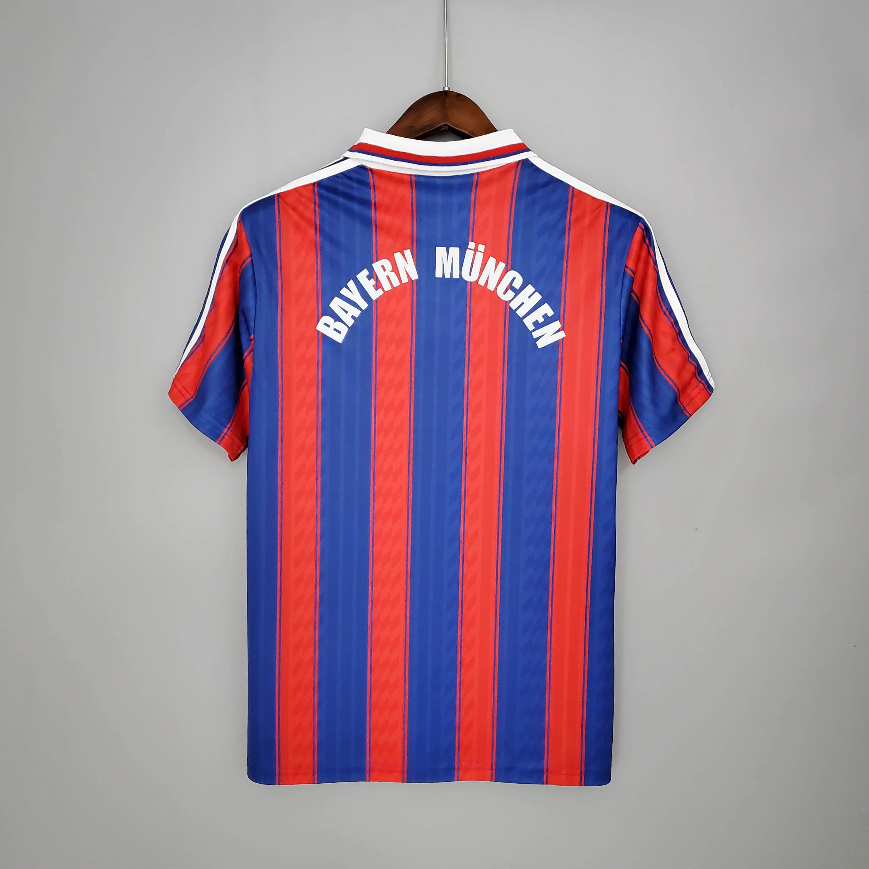1995/1997 Retro Bayern Munich Home