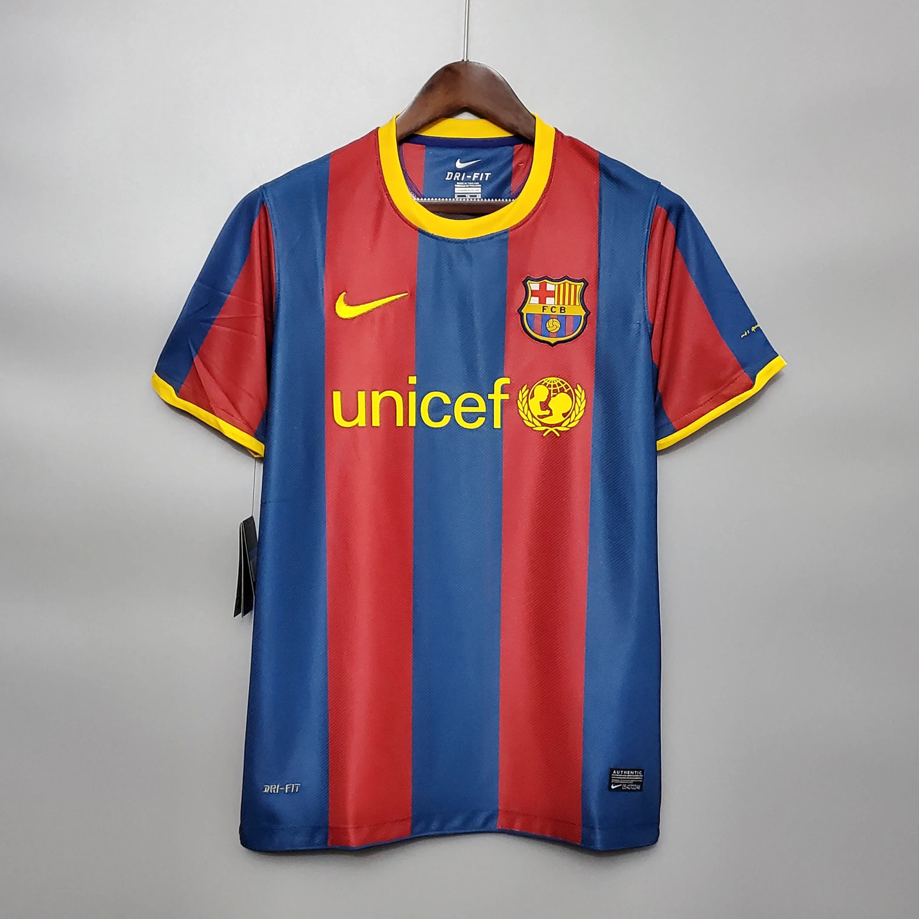 2010/2011 Retro Barcelona Home