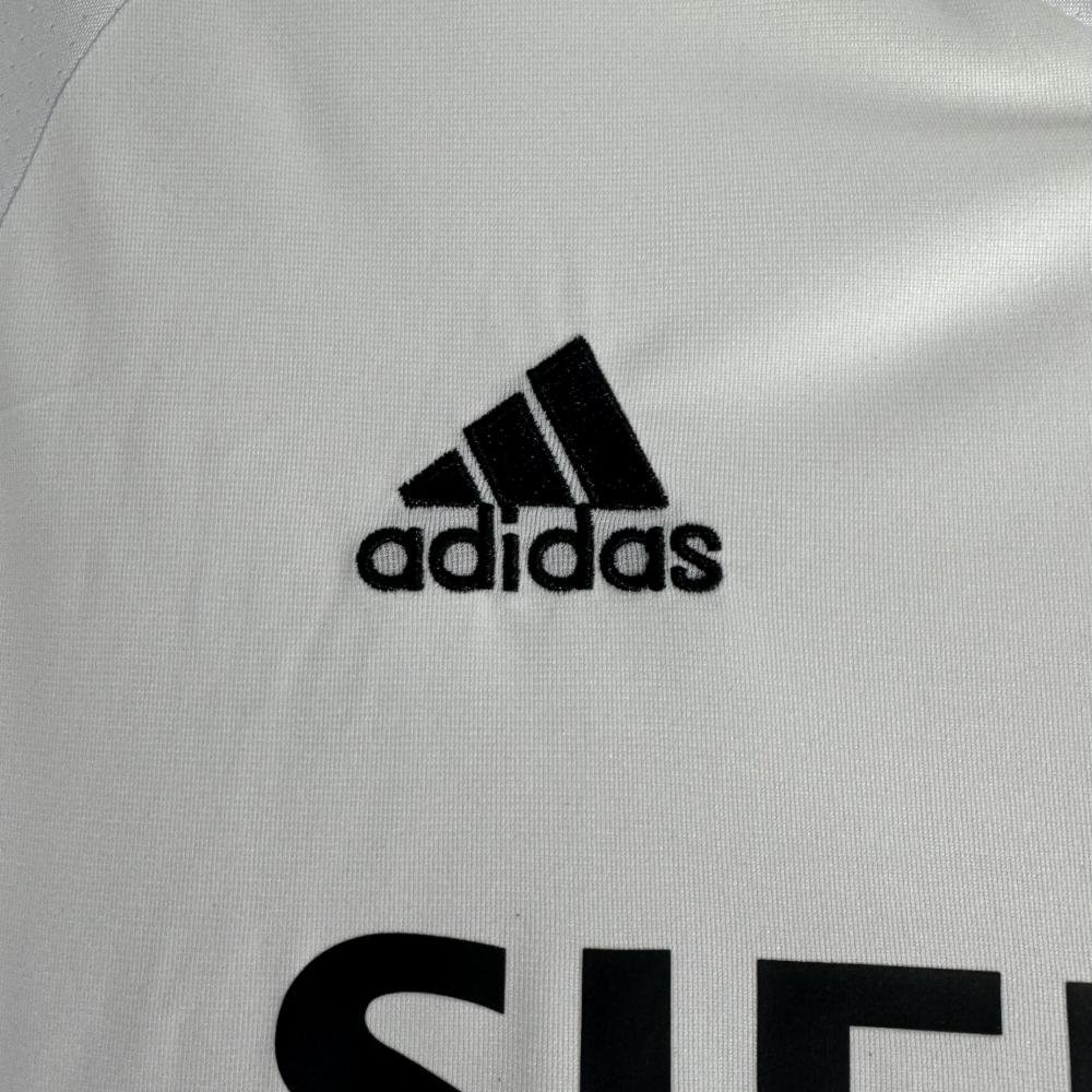 2005/2006 Retro Long Sleeve Real Madrid Home