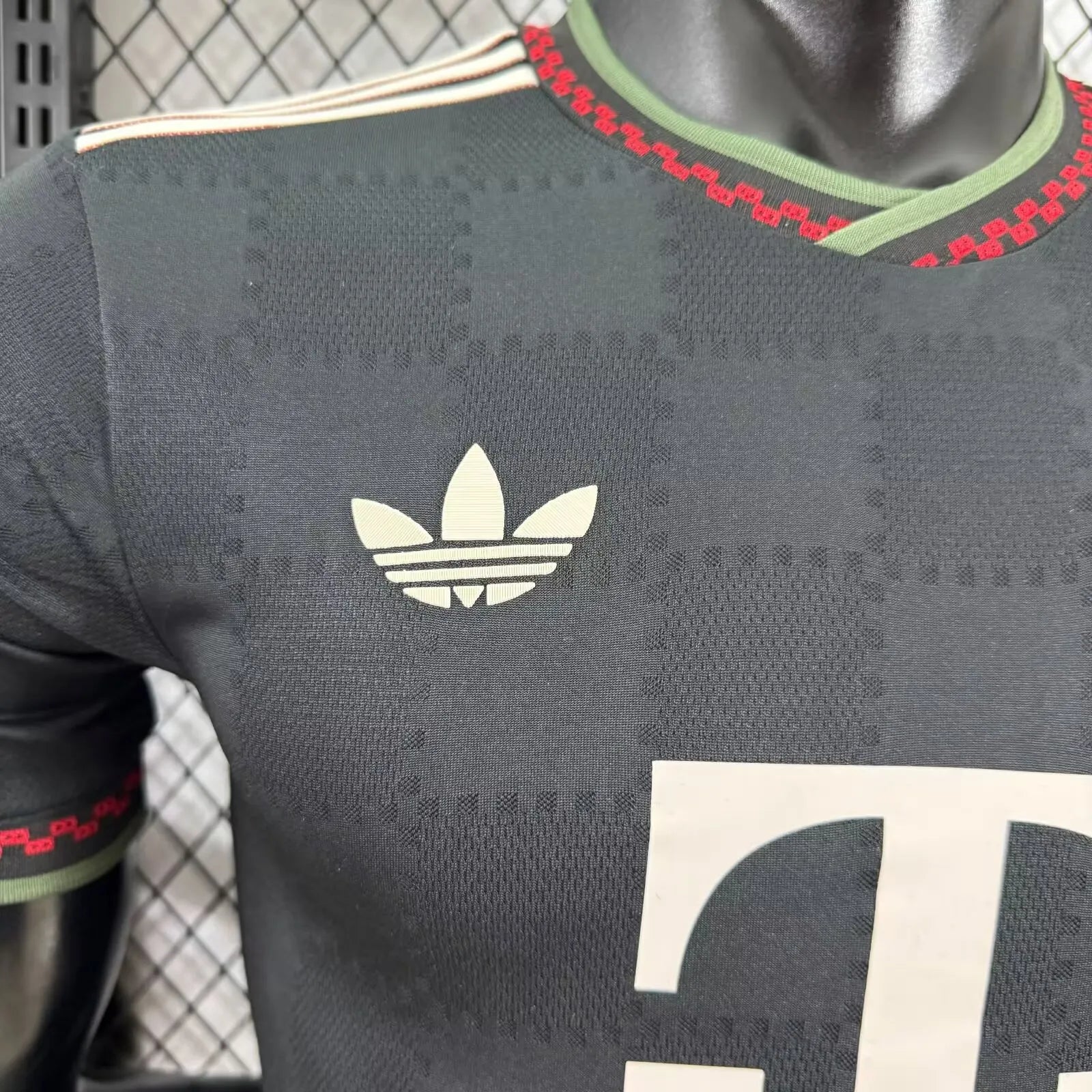 2025/2026 Player Version Bayern Munich Third Away