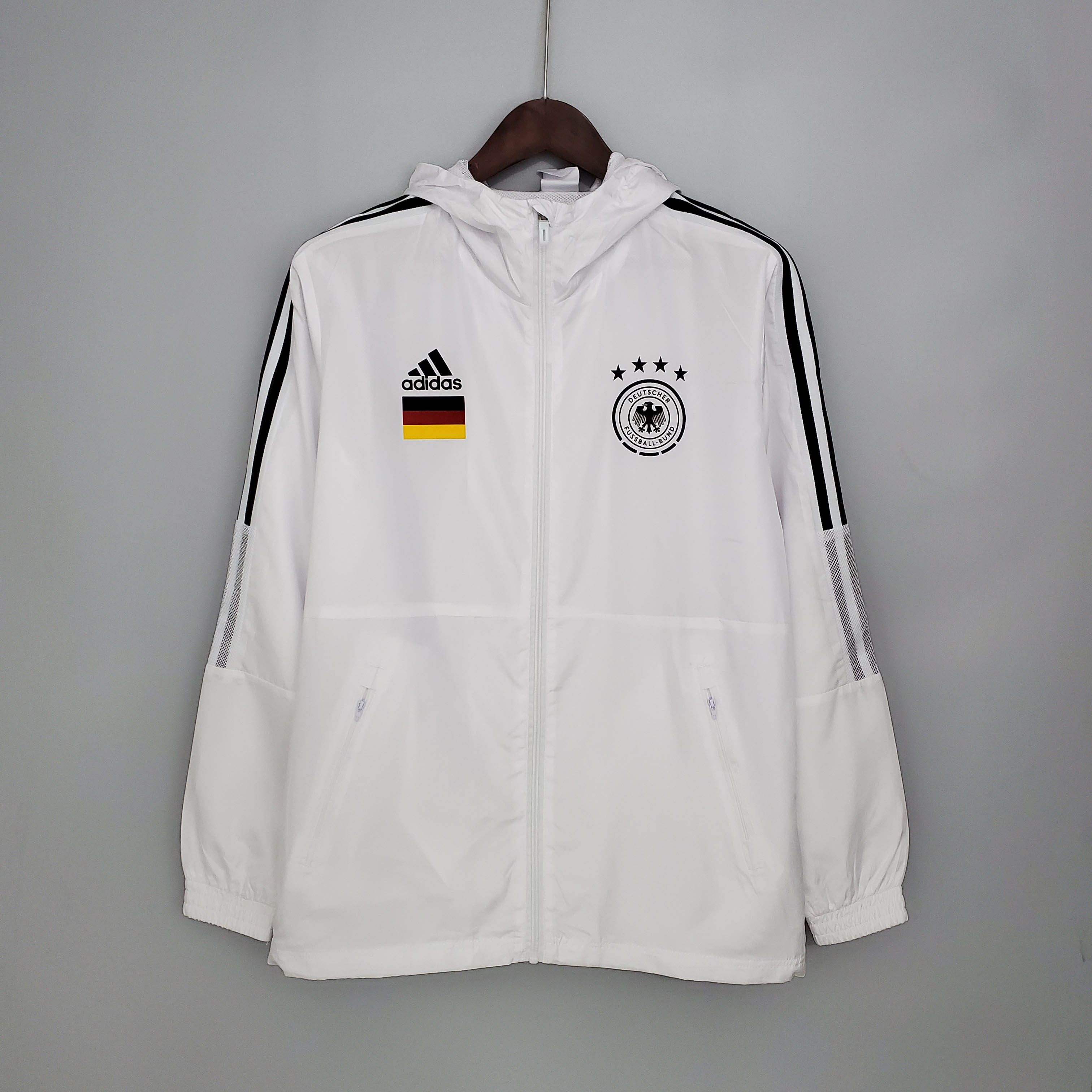 2021 Windbreaker