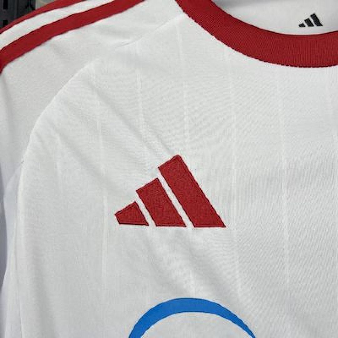 2025/2026 Sevilla Home