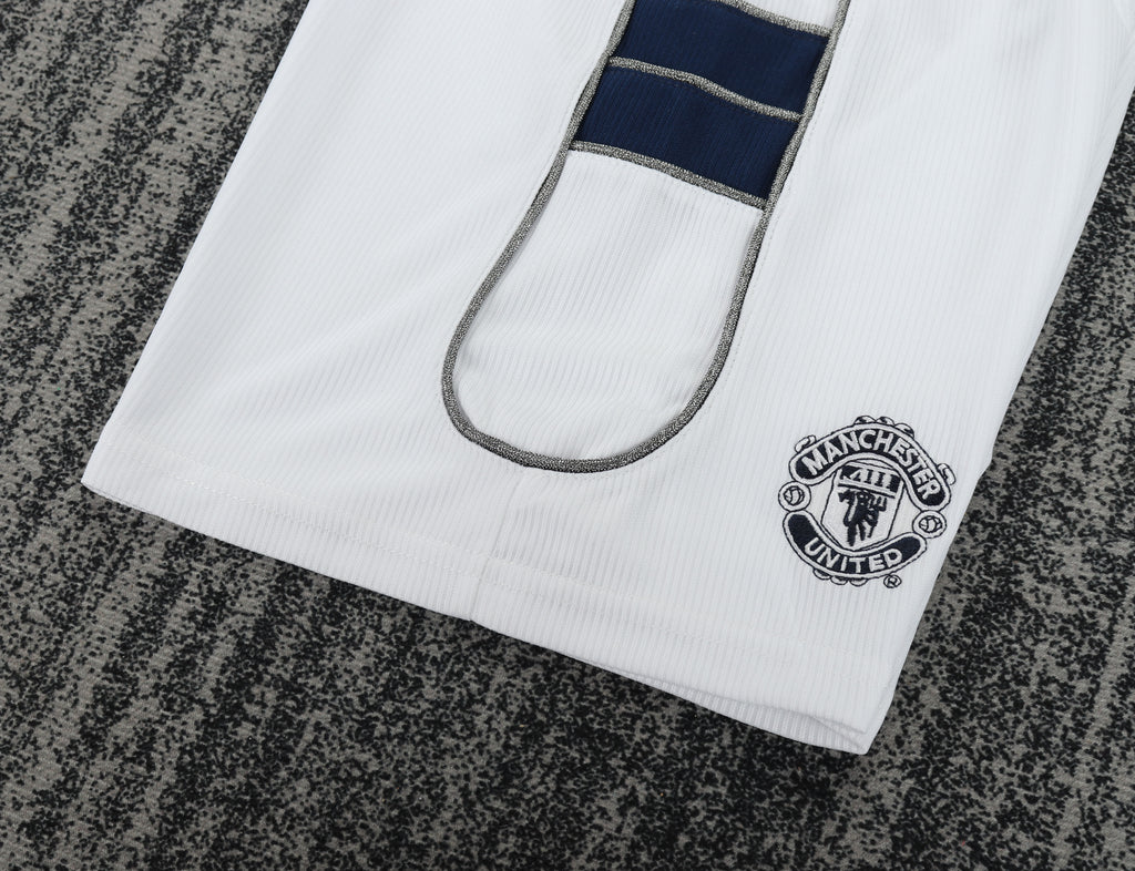2000/2001 Retro Manchester United Away