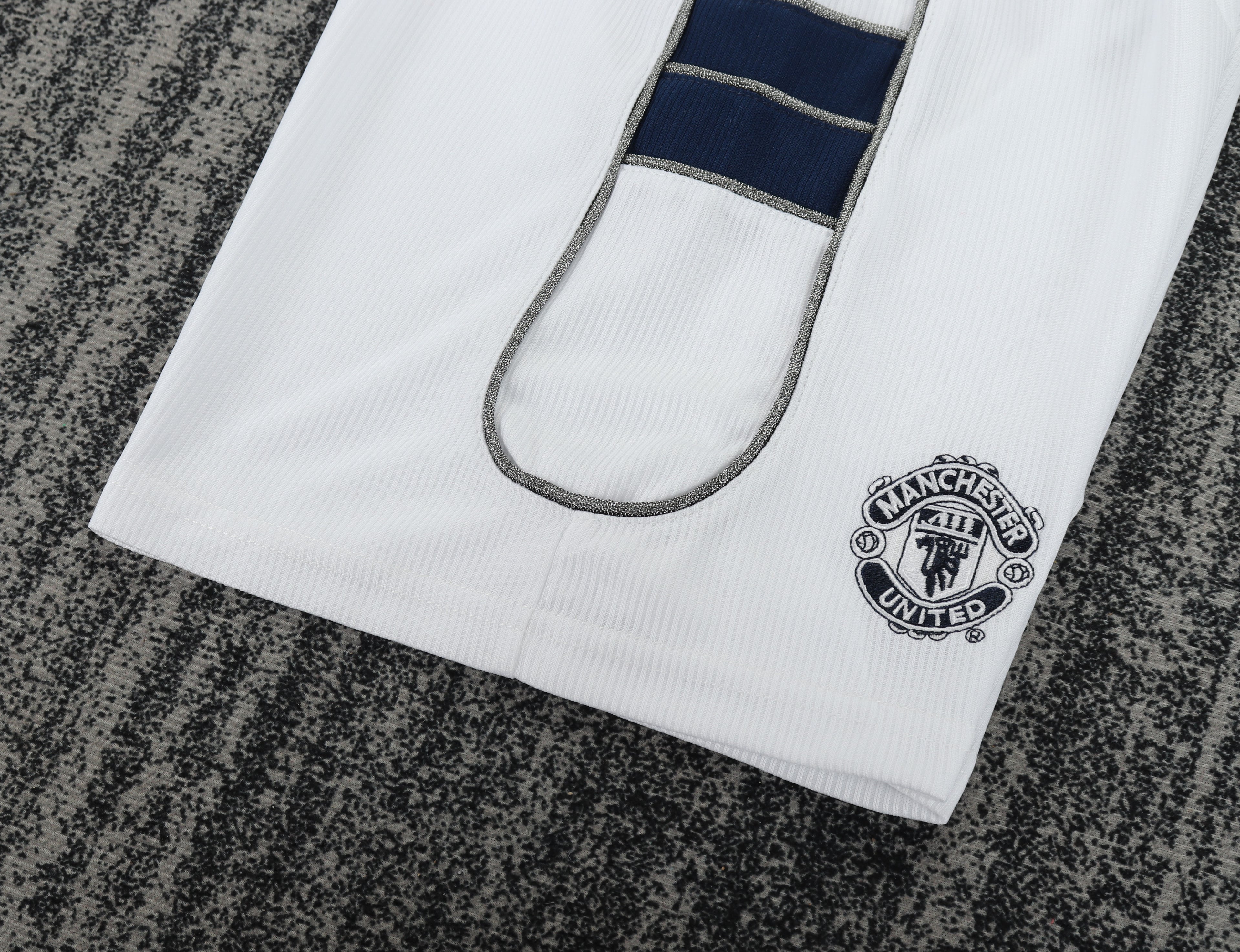 2000/2001 Retro Manchester United Away