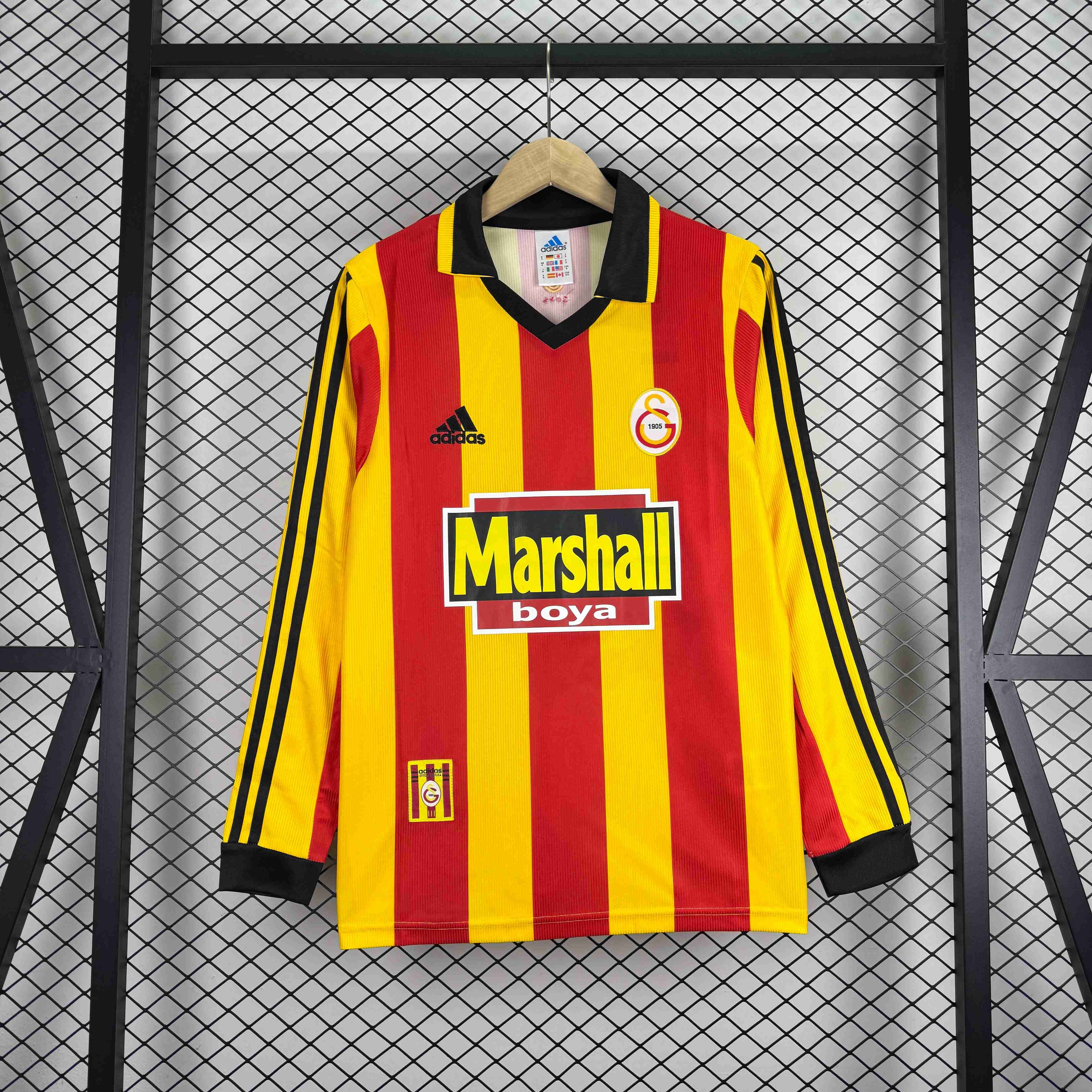 1999/2000 Retro Long Sleeve Galatasaray Home