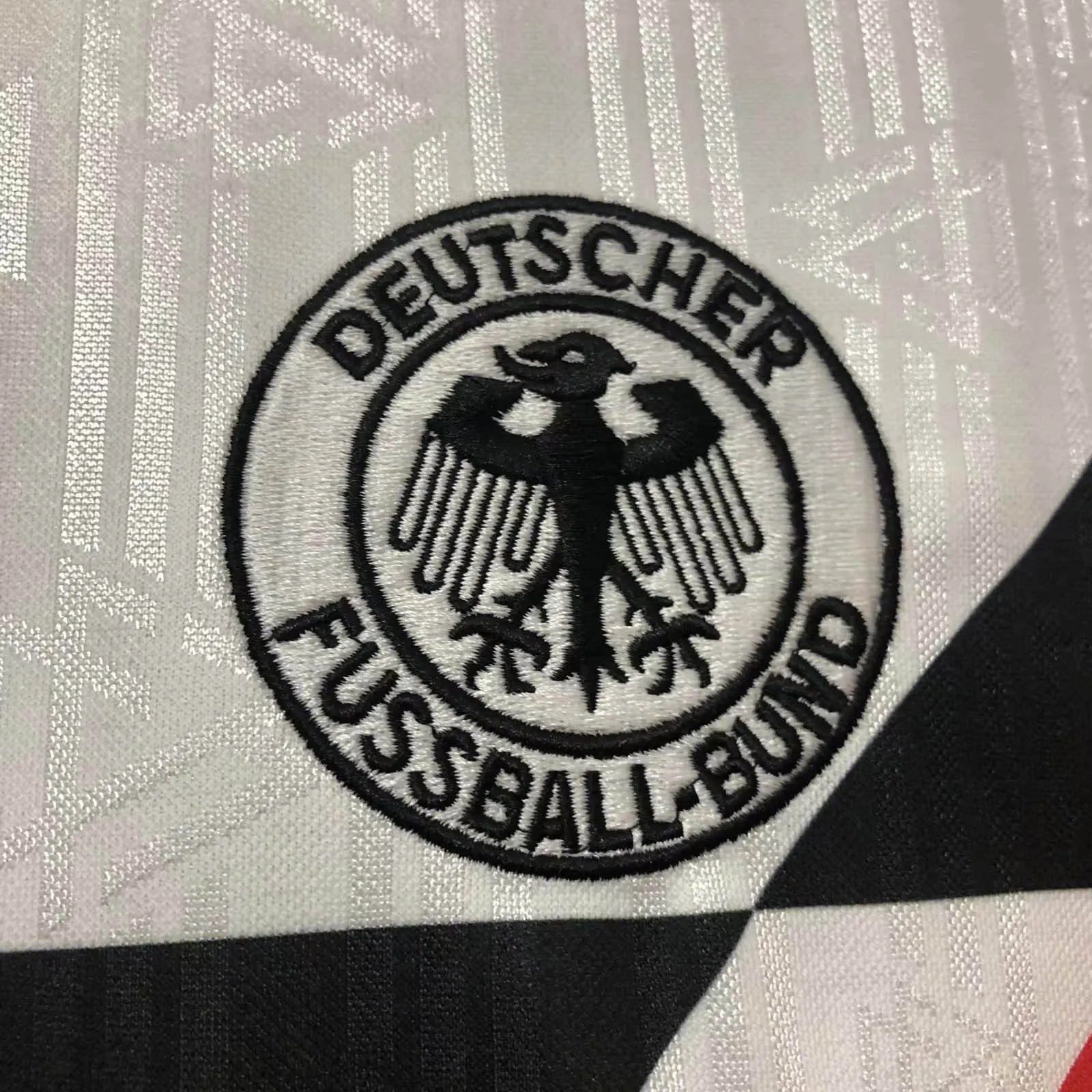 1990 Retro