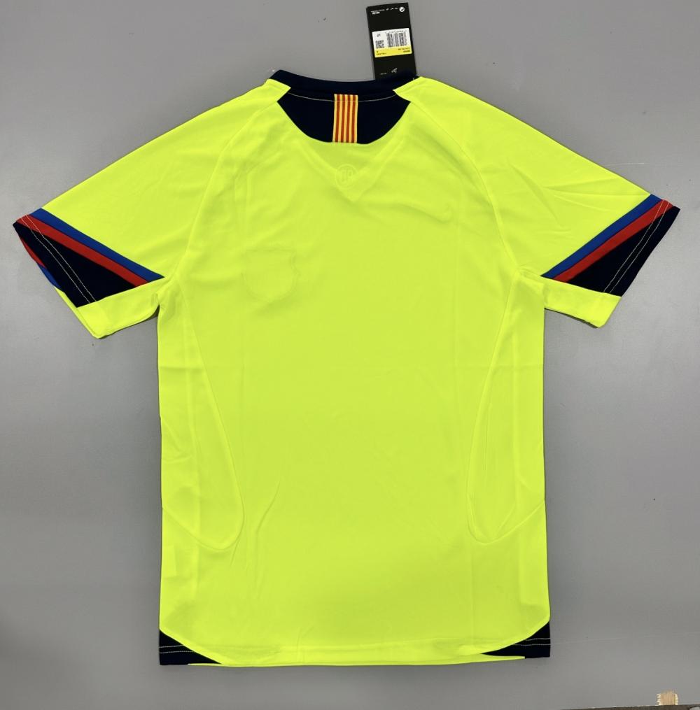 2005/2006 Retro Barcelona Away