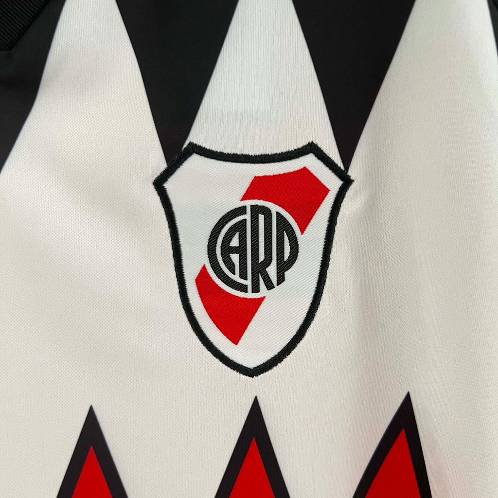 2023/2024 River Plate Away