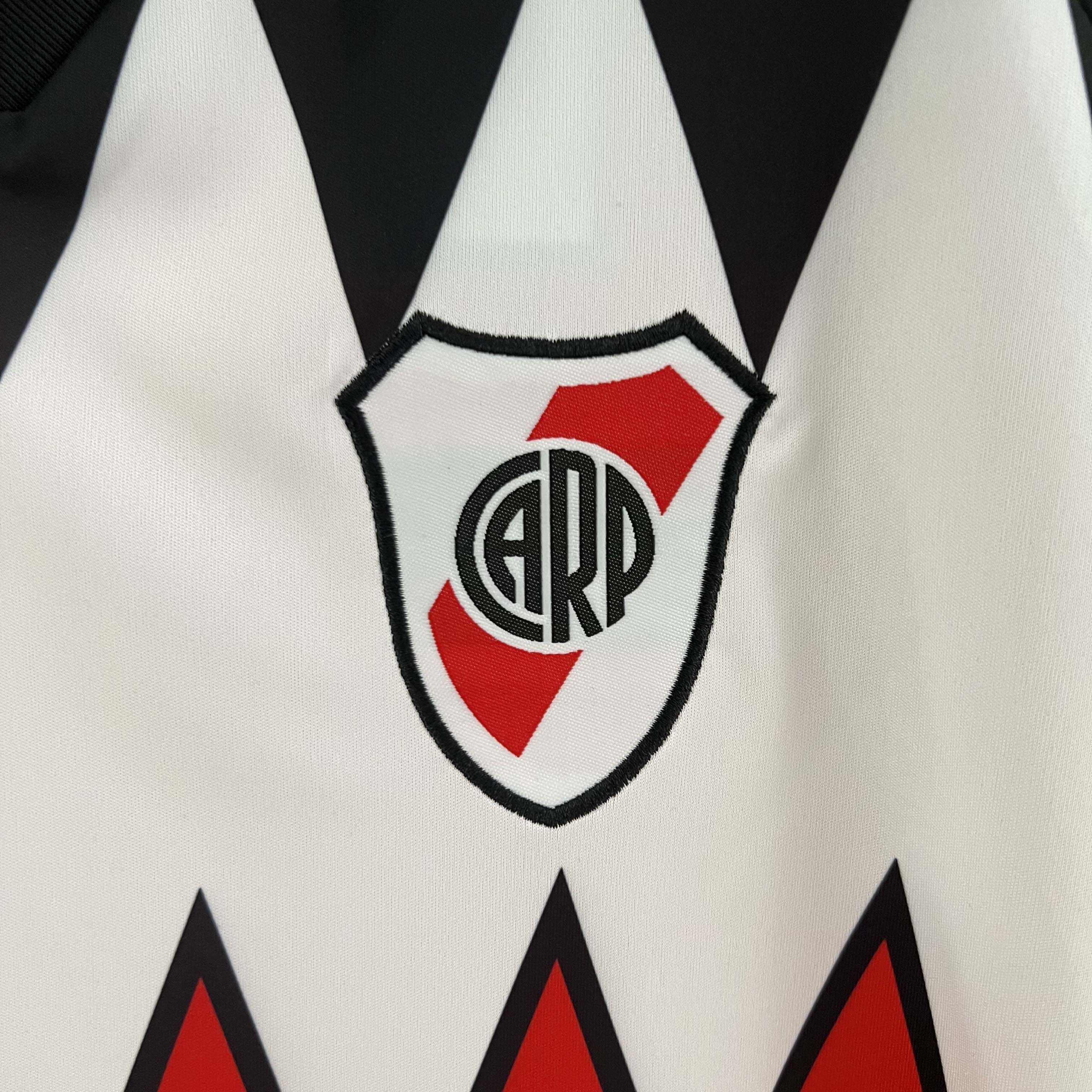 2023/2024 River Plate Away
