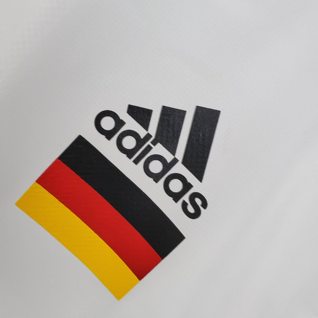 2021 Windbreaker