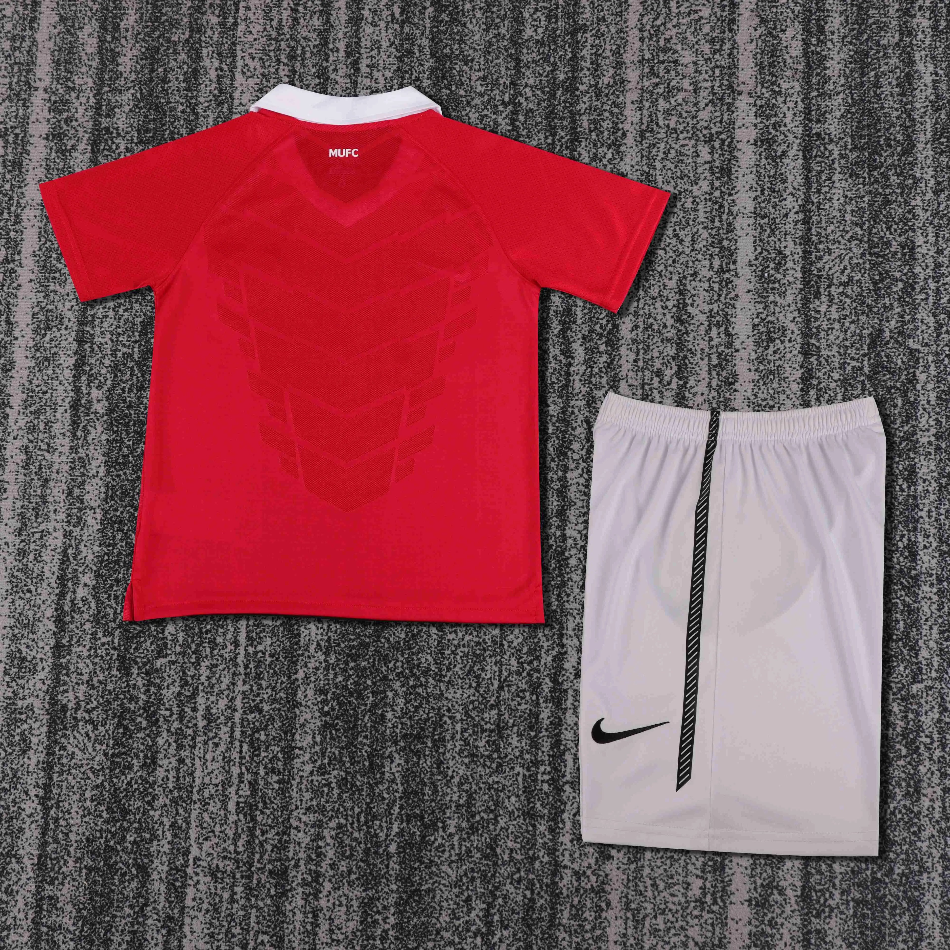 2010-2011 Retro Manchester United Home