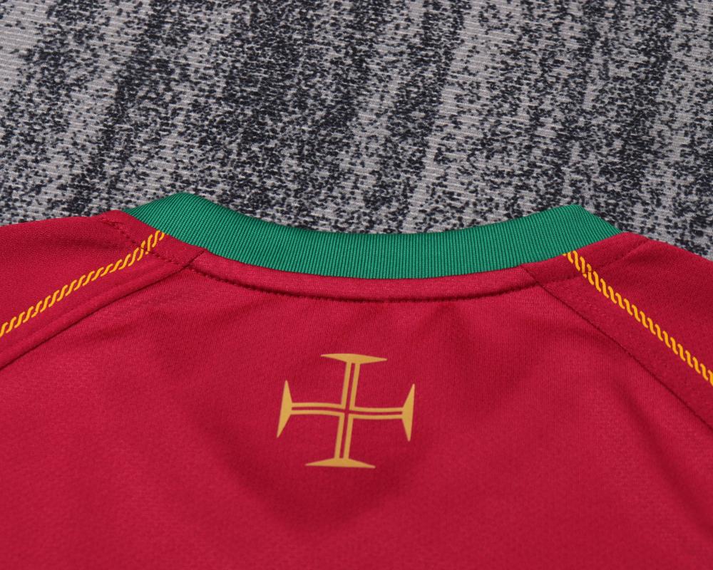2006 Retro Portugal Home