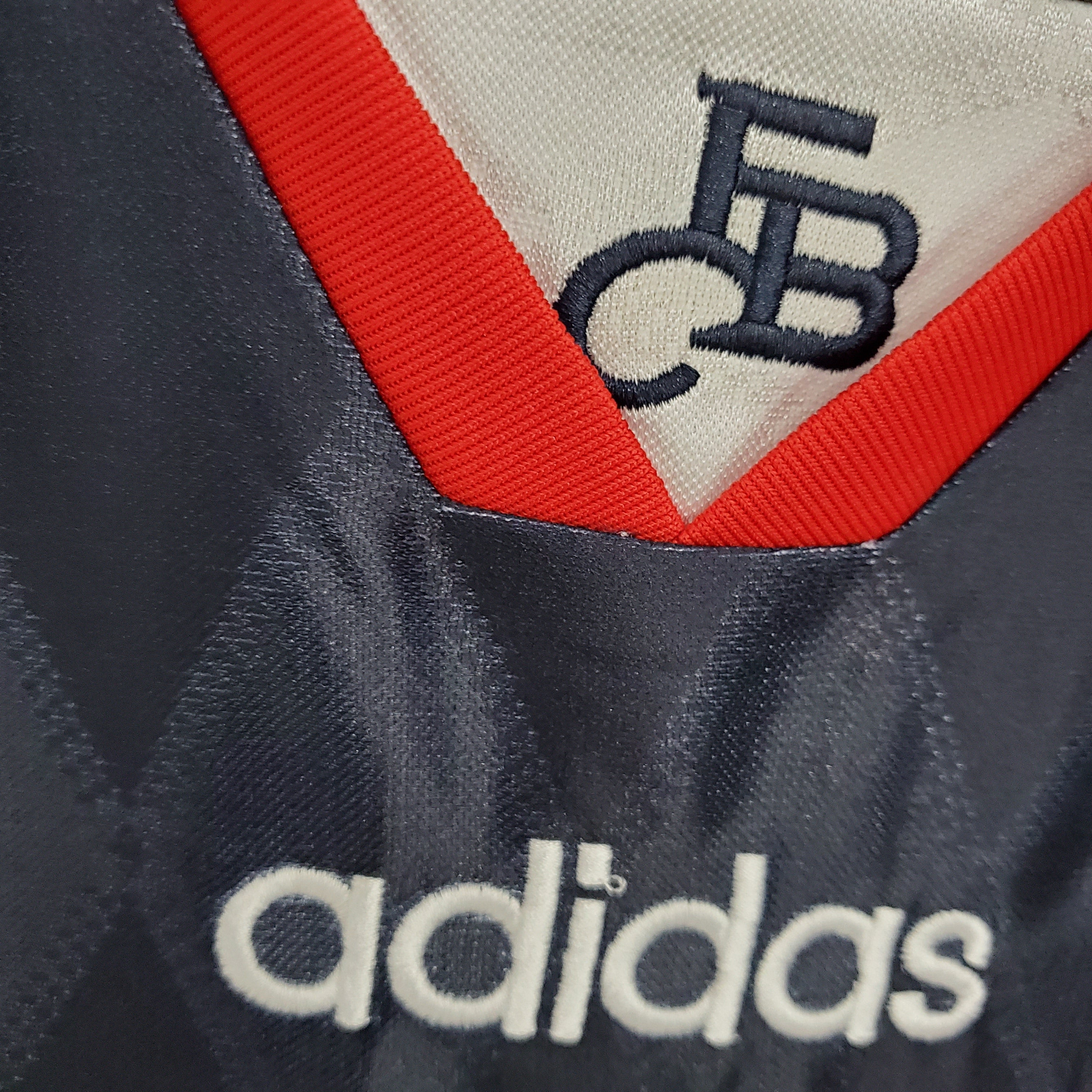 1997/1999 Retro Bayern Munich Home