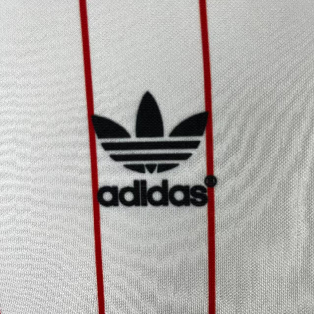 1982/1983 Retro FC Köln Home