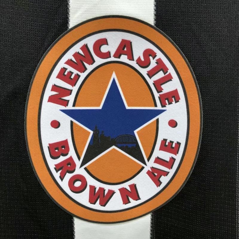 1995/1997 Retro Long Sleeve Newcastle United Home