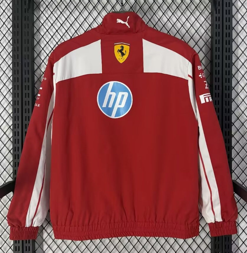 ferrari-2026-f1-windbreaker-p2220062