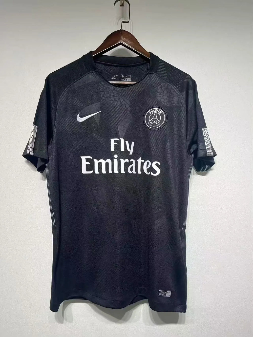 2017/2018 Retro Paris Saint-Germain Third Away