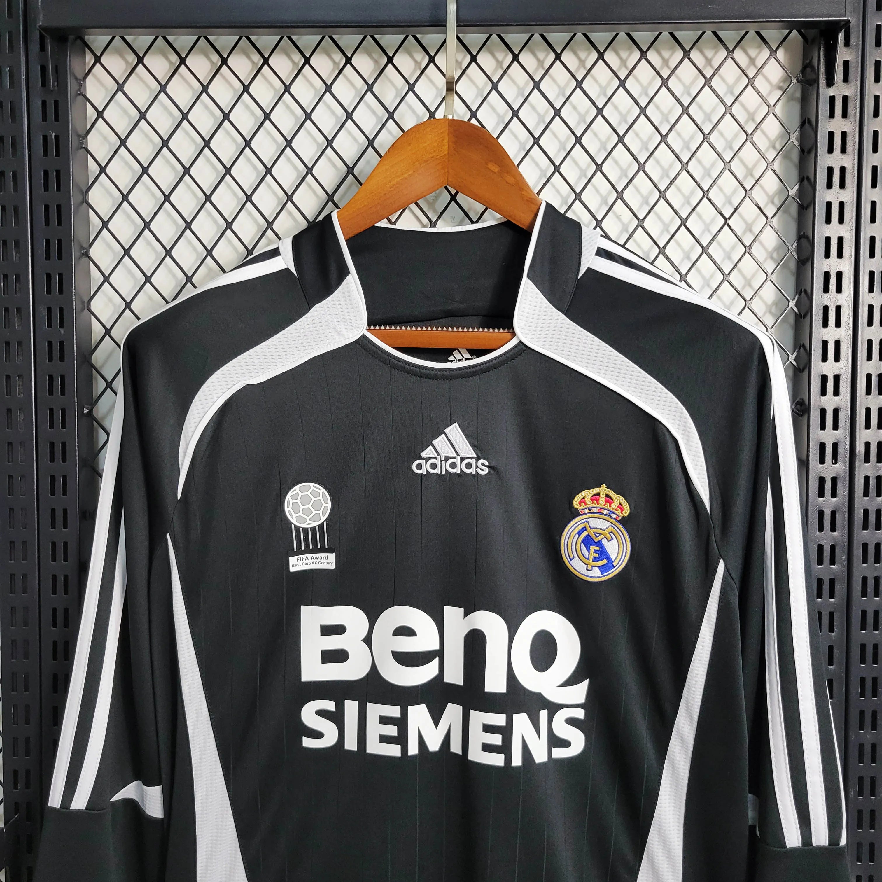 2006/2007 Retro Long Sleeve Real Madrid Away Jersey