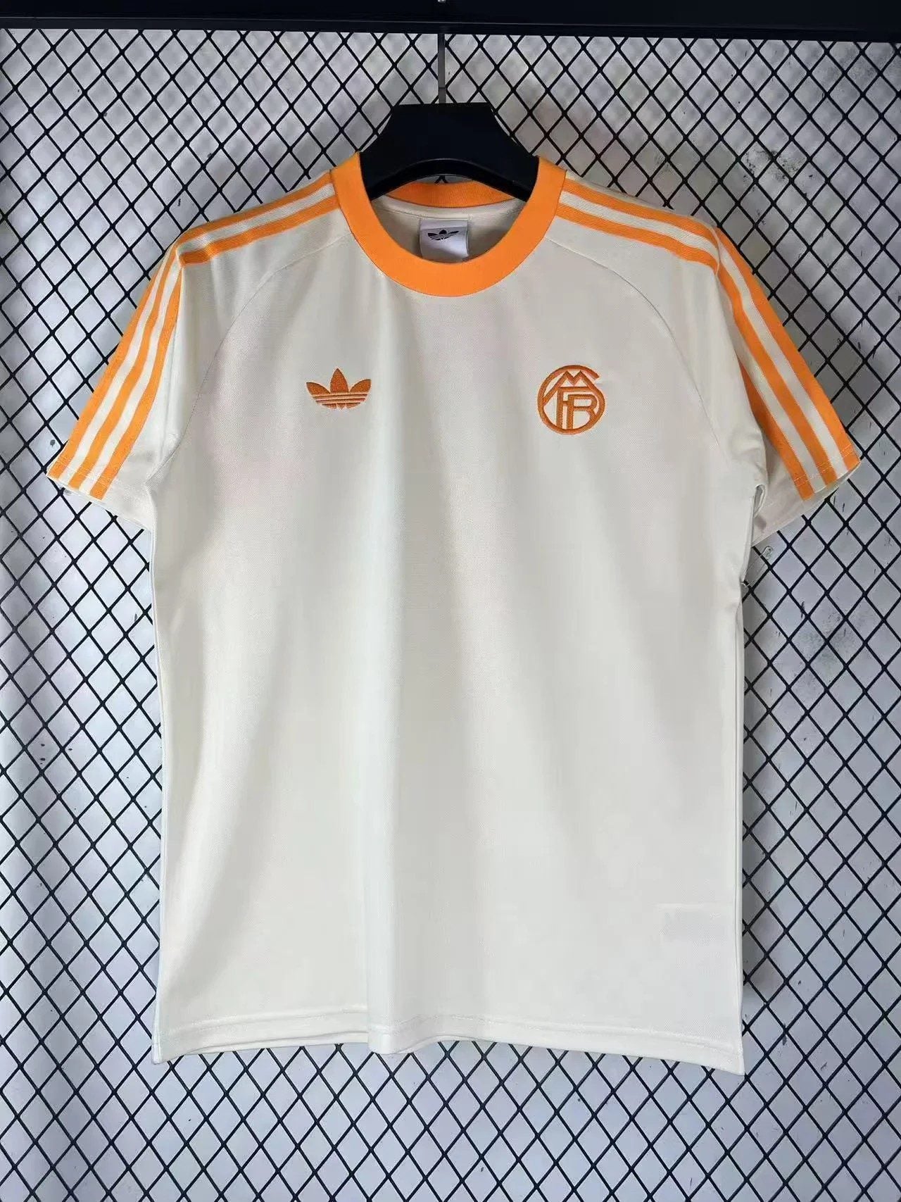 2026/2027 Bayern Munich Beige T-shirt Football Jersey 1:1 Thai Quality