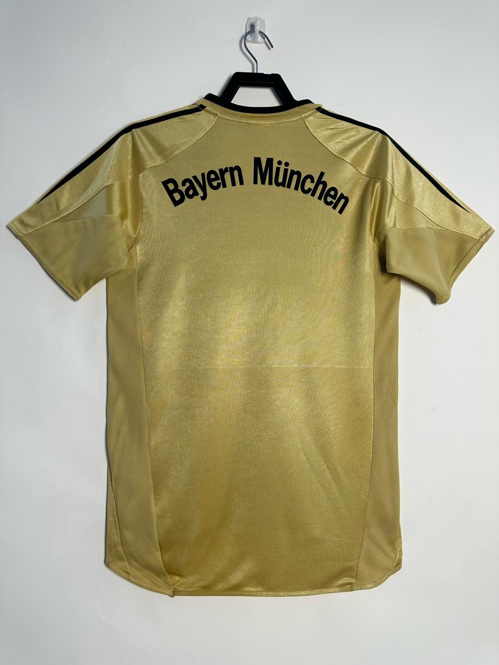 2003/2004 Retro Bayern Munich Away