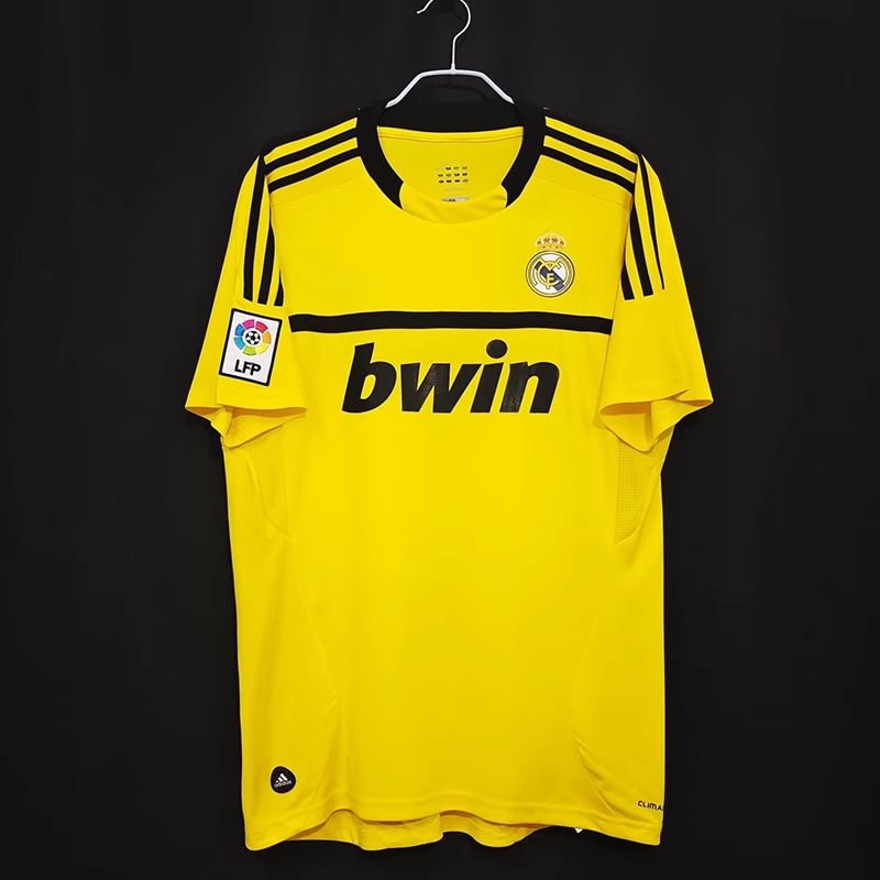 2011/2012 Retro Real Madrid Goalkeeper