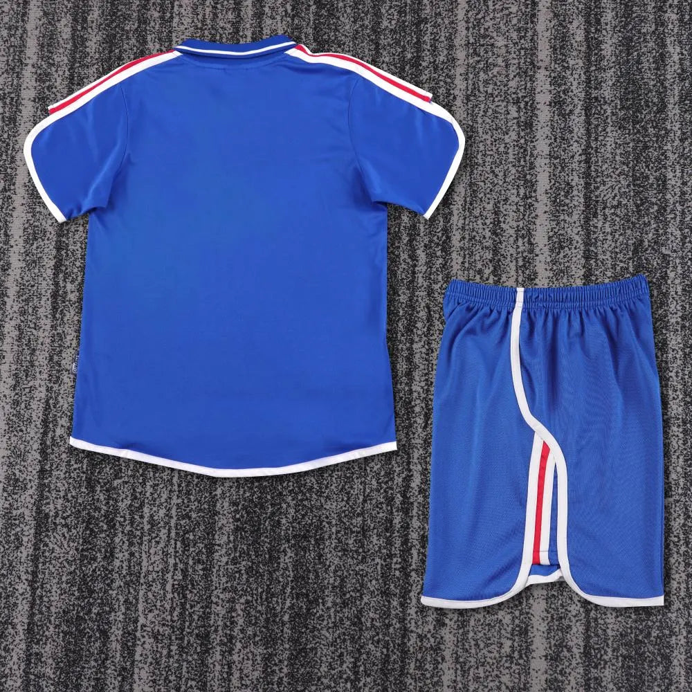 2000 Retro France Home