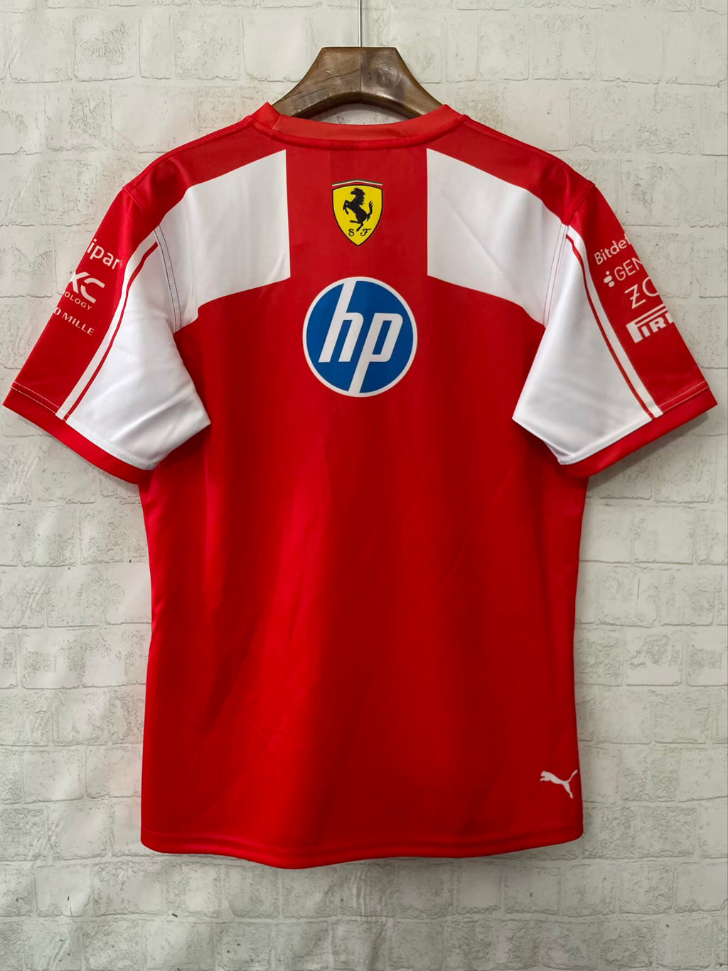 ferrari-2026-f1-racing-suit-p1766199