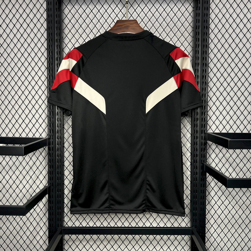 2024/2025 Manchester United Originals Tee Black Jersey