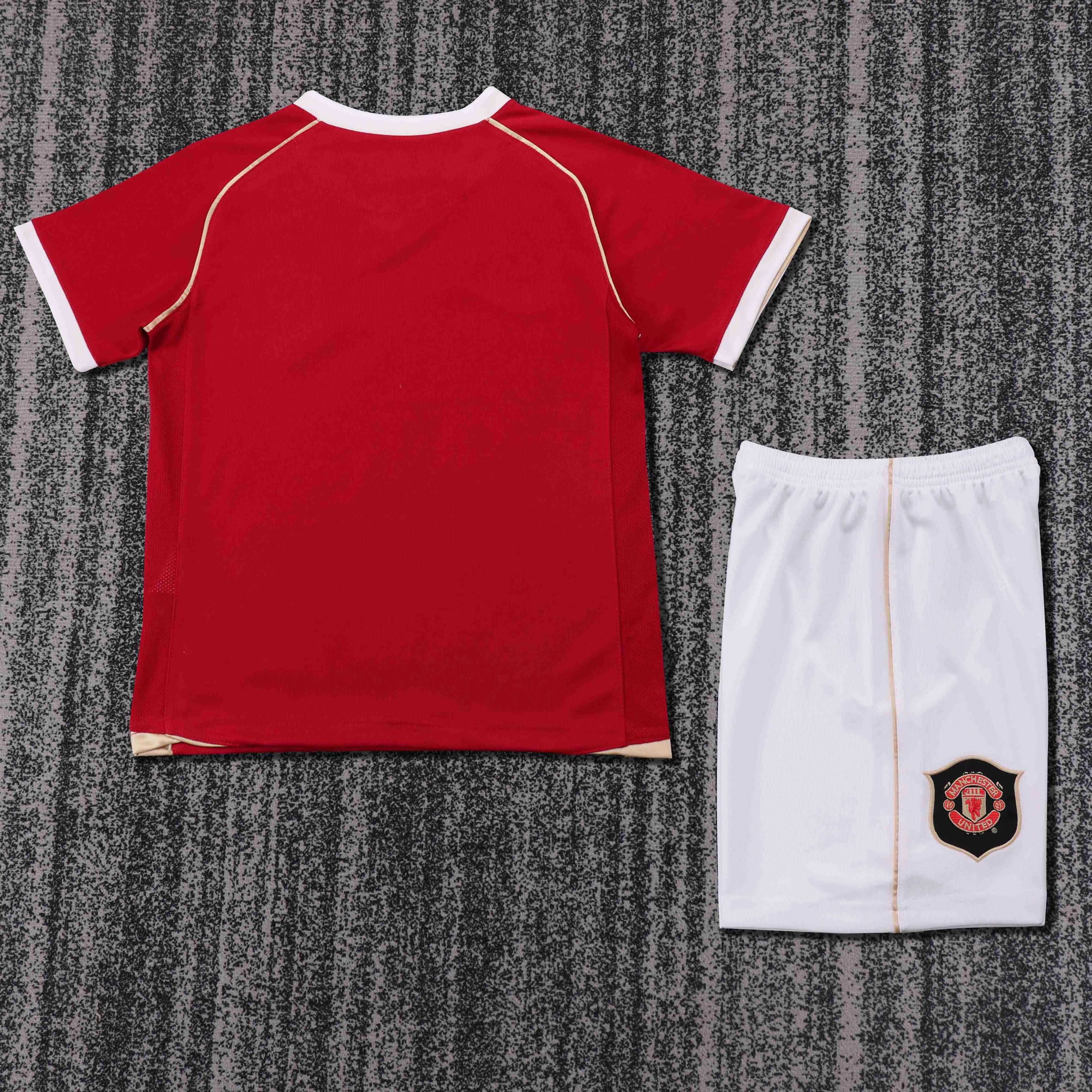 2006-2007 Retro Manchester United Home