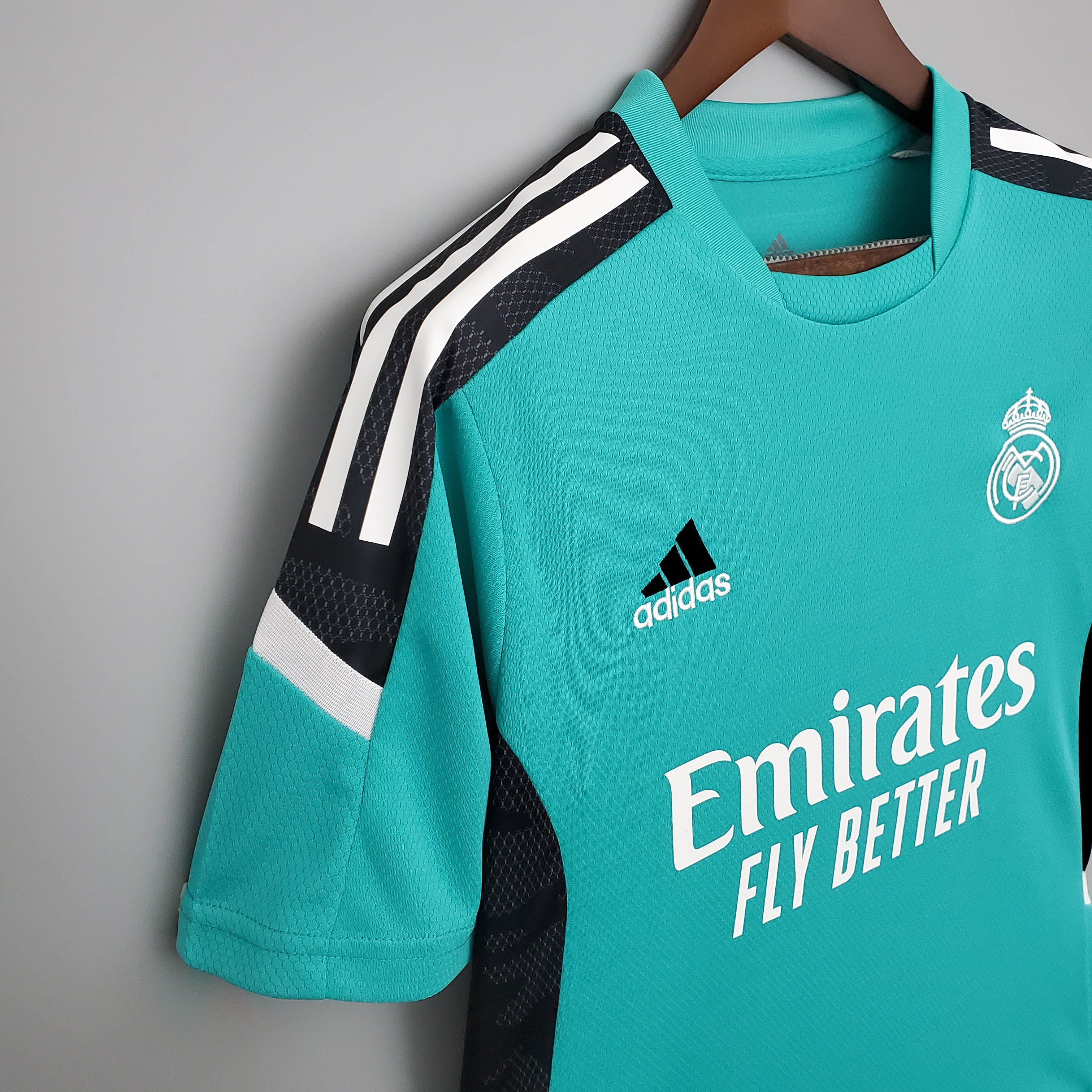 2021/2022 Real Madrid Training Wear