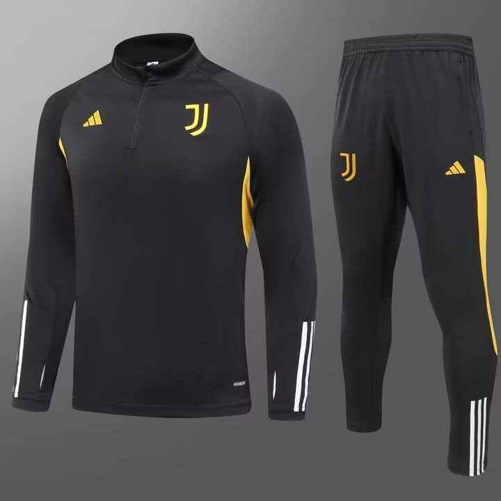 2023/2024 Juventus Half-Pull Training Suit Black