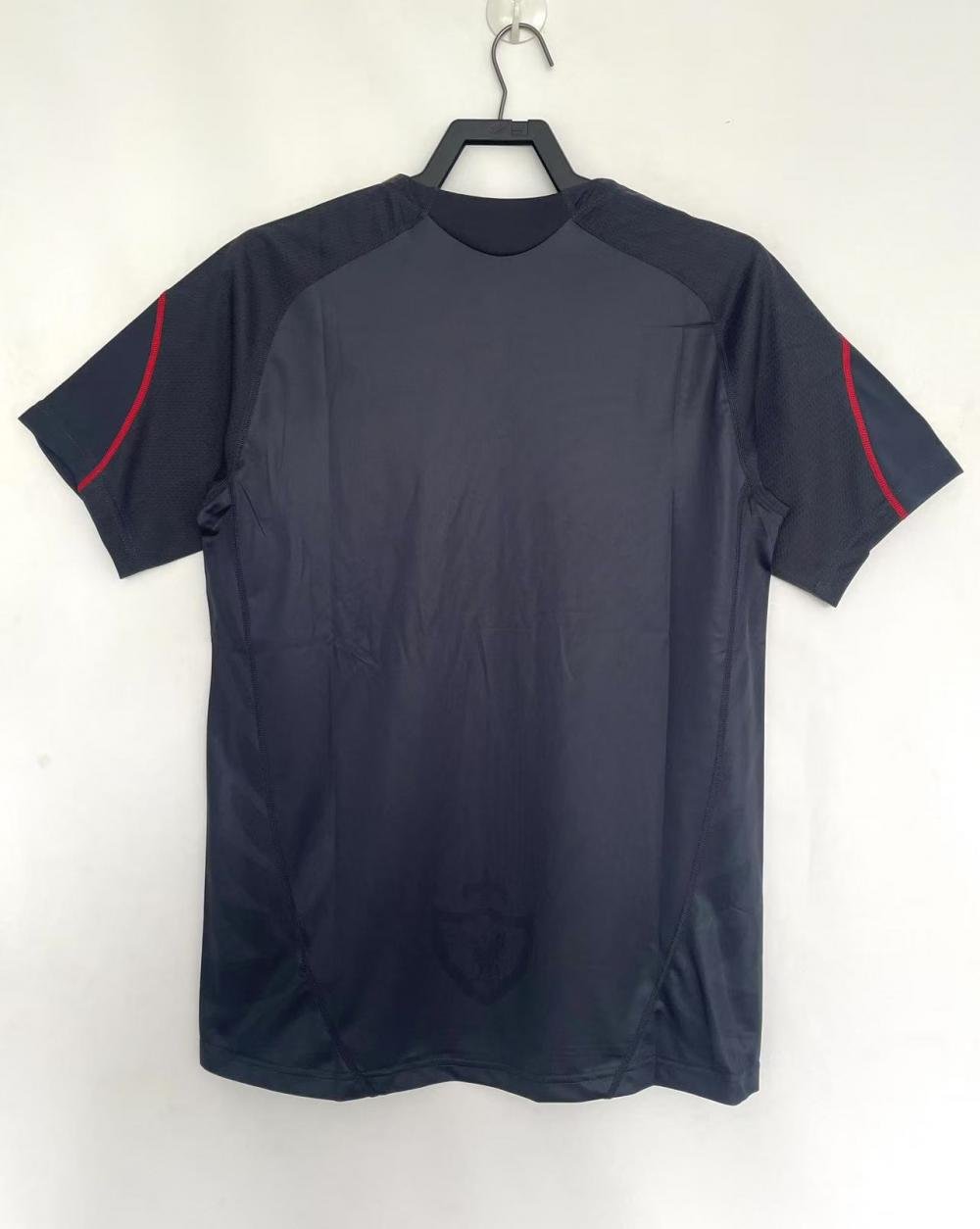 2009/2010 Retro Liverpool Away