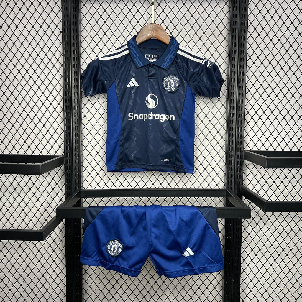 2024/2025 Manchester United Away