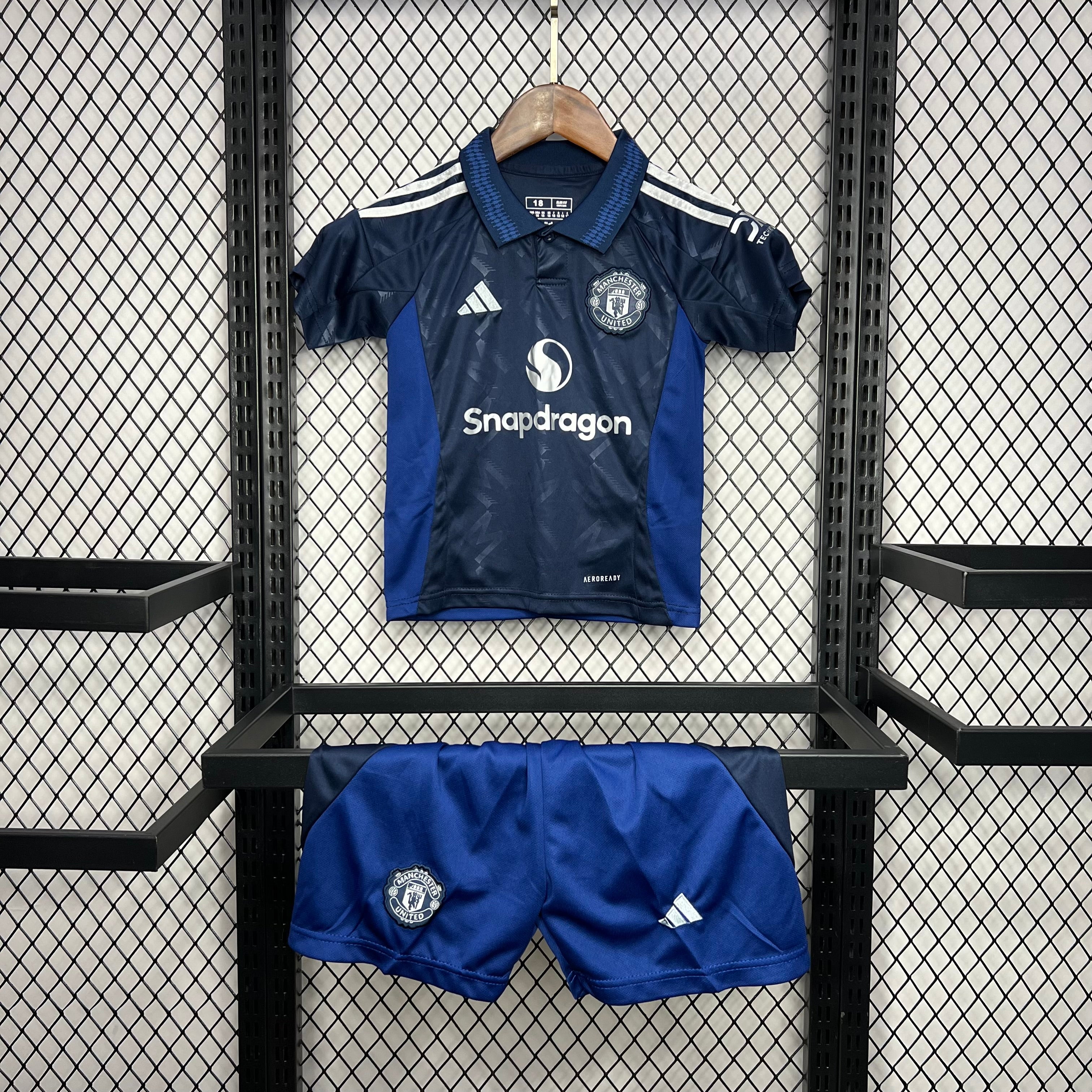 2024/2025 Manchester United Away