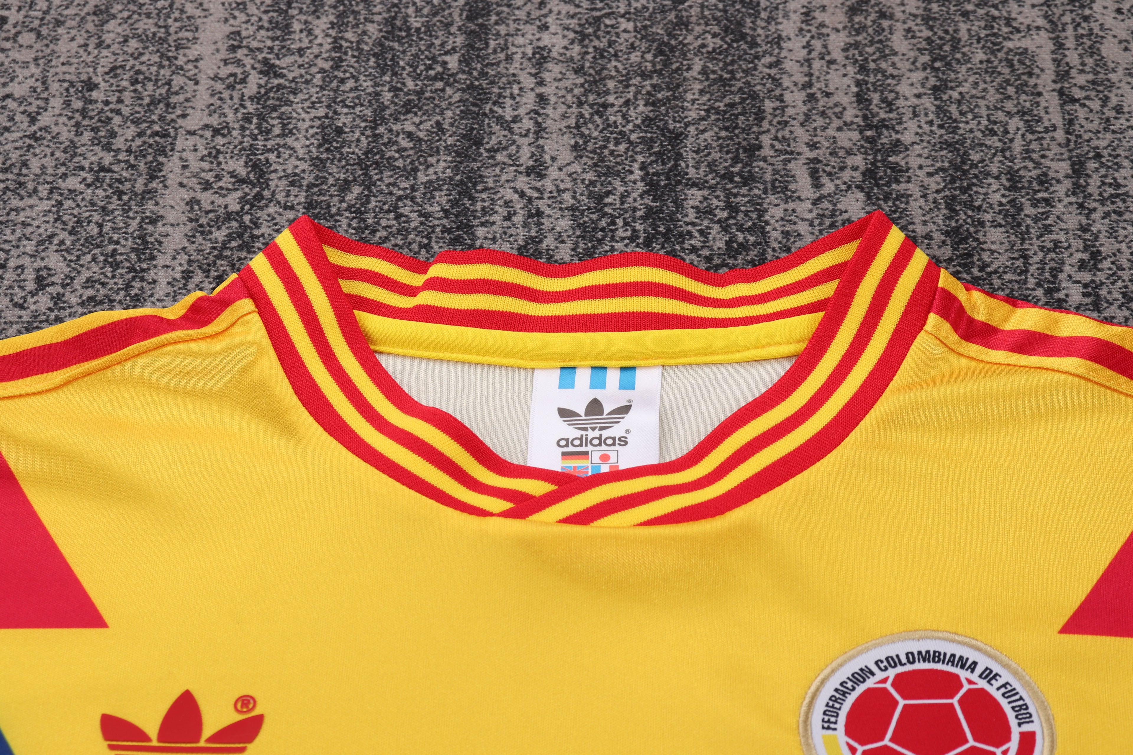 1990 Retro Colombia National Home