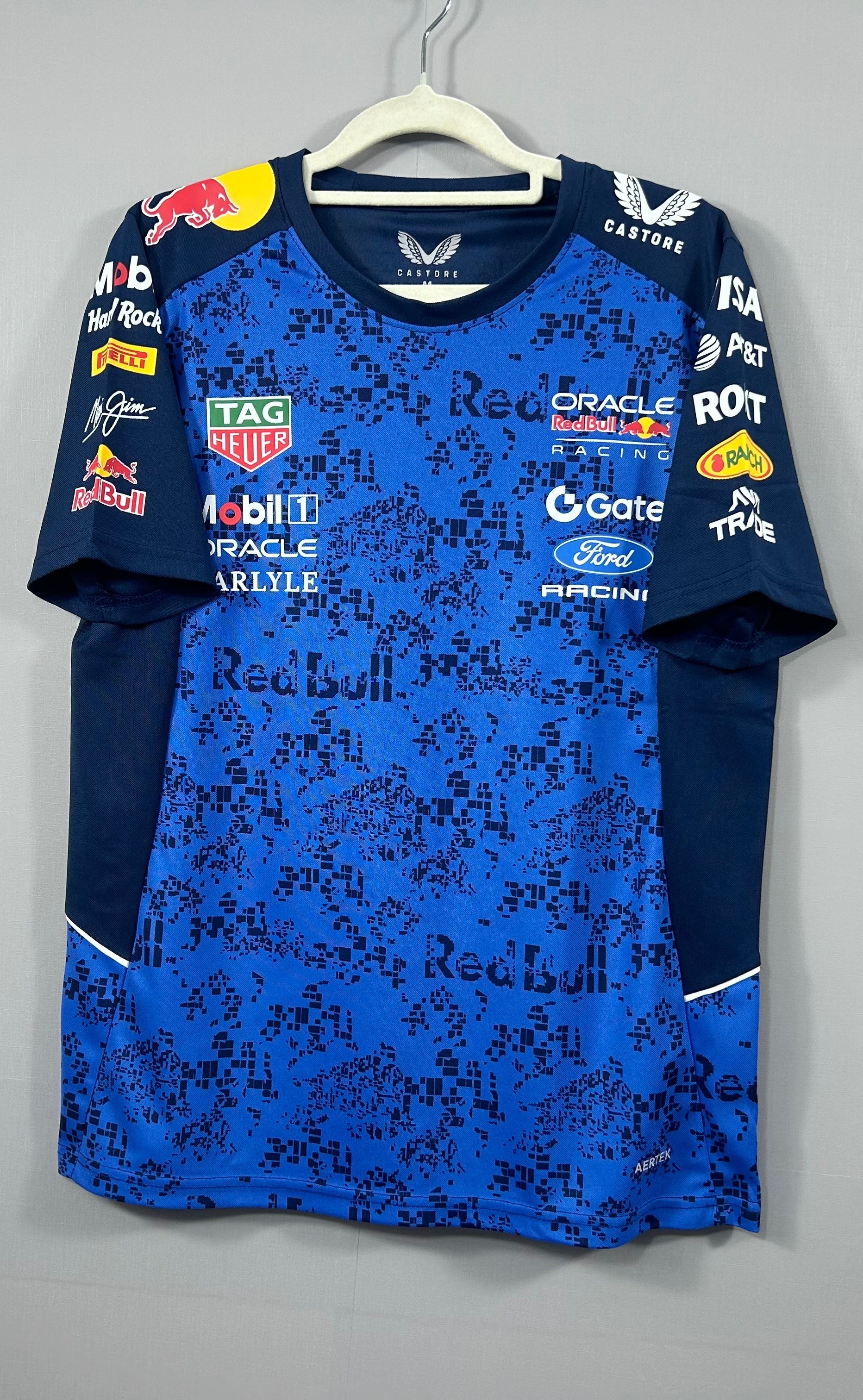 red-bull-2026-f1-racing-suit-p2209837