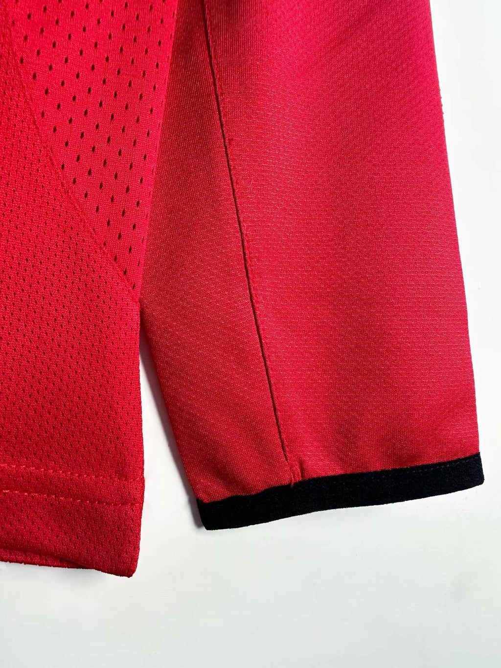 2005-2006 Retro Long Sleeve Manchester United Home
