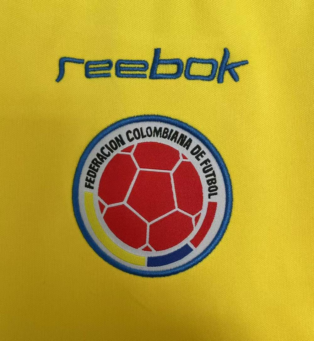 2001 Retro Colombia Home