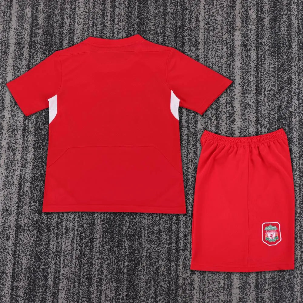 2004-2005 Retro Liverpool Home